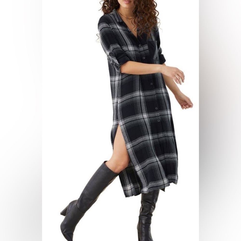 rolled sleeve duster dress